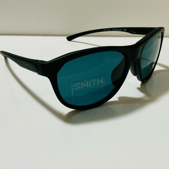 Brand New Smith Optics Uproar Polarized Unisex Sunglasses Matte Black/Grey - Picture 1 of 5